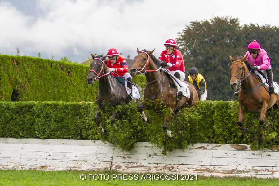 Black Watch siegt im Preis Rotary Club