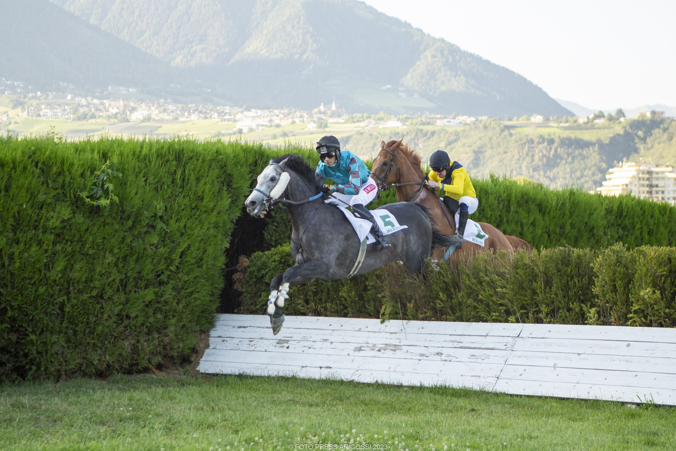 La domenica conclusiva della primavera estate  di Maia con Zain Master e la prima di Francesco Mula