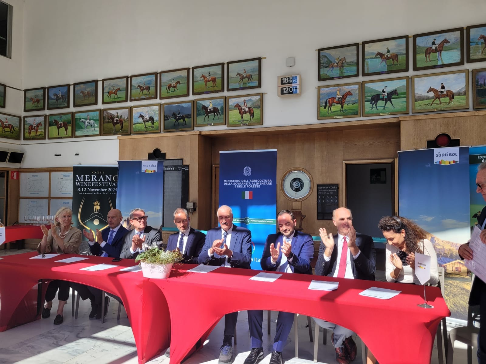 PRESSEKONFERENZ DES 85. GROSSEN PREISES MERAN 2024